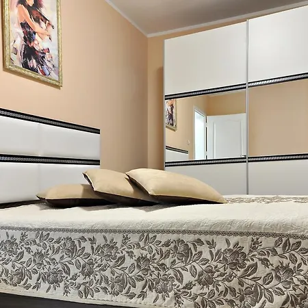St George Lejlighed Veliko Tarnovo